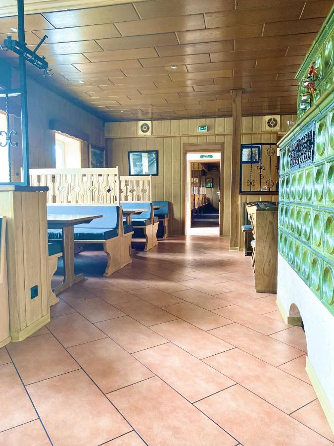 Hotel Auerhahn Grevenkrug Buitenkant foto