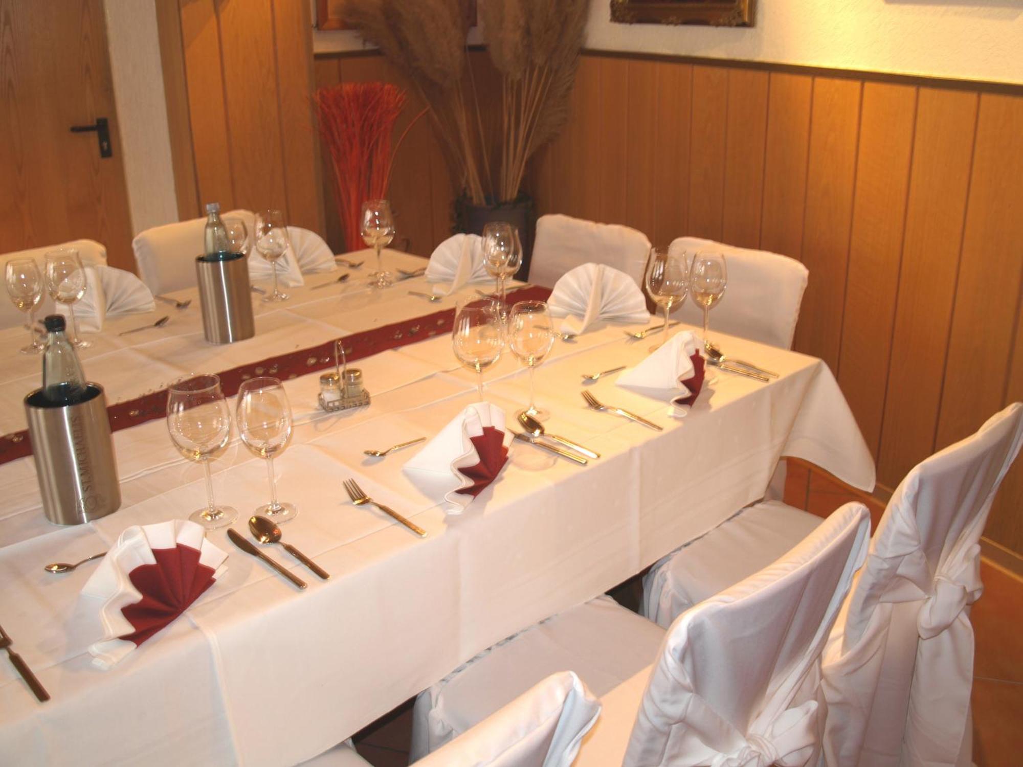 Hotel Auerhahn Grevenkrug Buitenkant foto