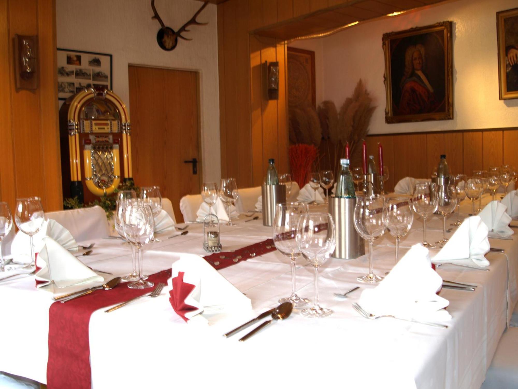 Hotel Auerhahn Grevenkrug Buitenkant foto