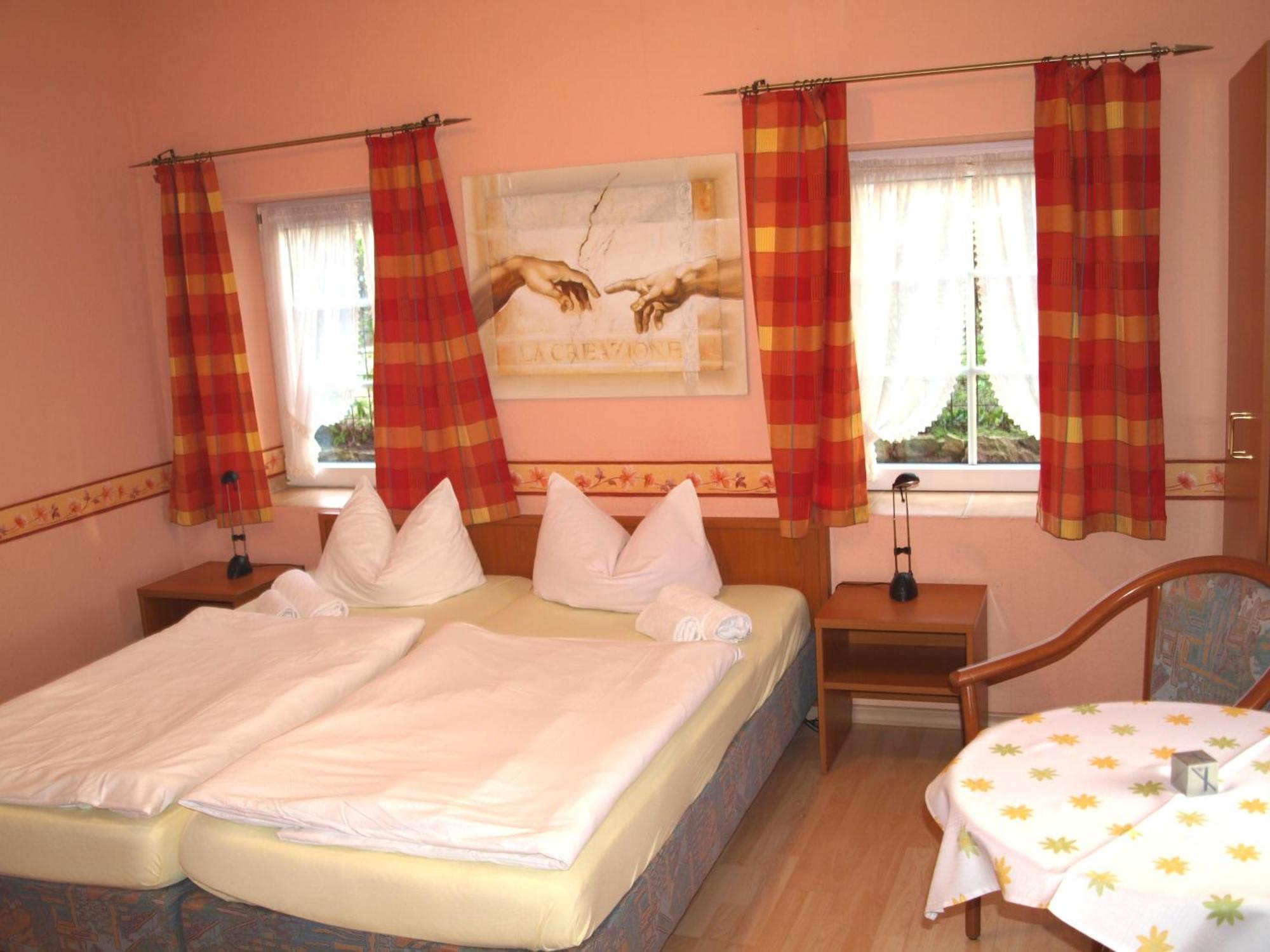 Hotel Auerhahn Grevenkrug Buitenkant foto